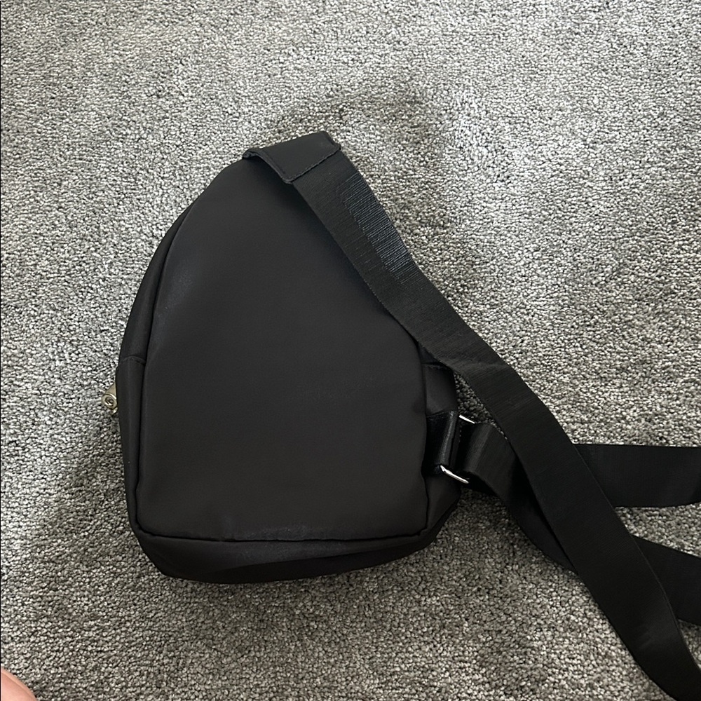 Black Quilted Women's Sling Bag - Picture 3 of 5